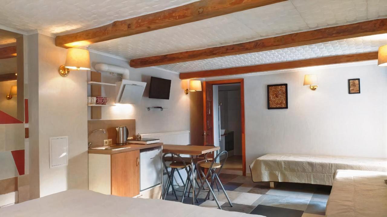 "Trakaitis" Nameliai Hotel Kültér fotó