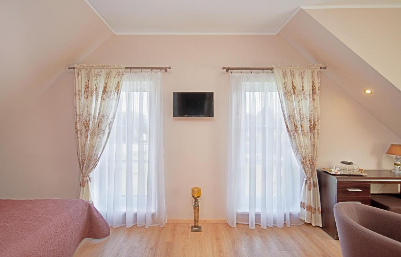 "Trakaitis" Nameliai Hotel Kültér fotó